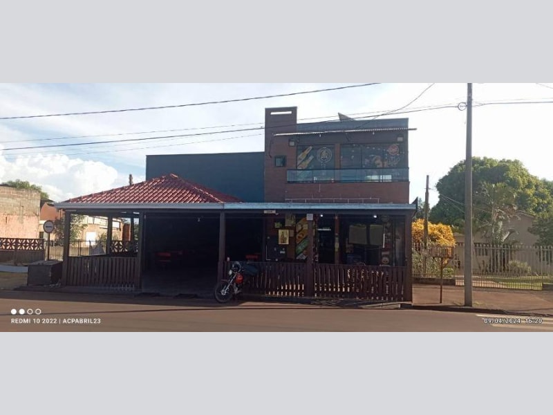 Loja - Assis Chateaubriand - PR, localizado em Assis Chateaubriand - PR, bairro Jardim Progresso