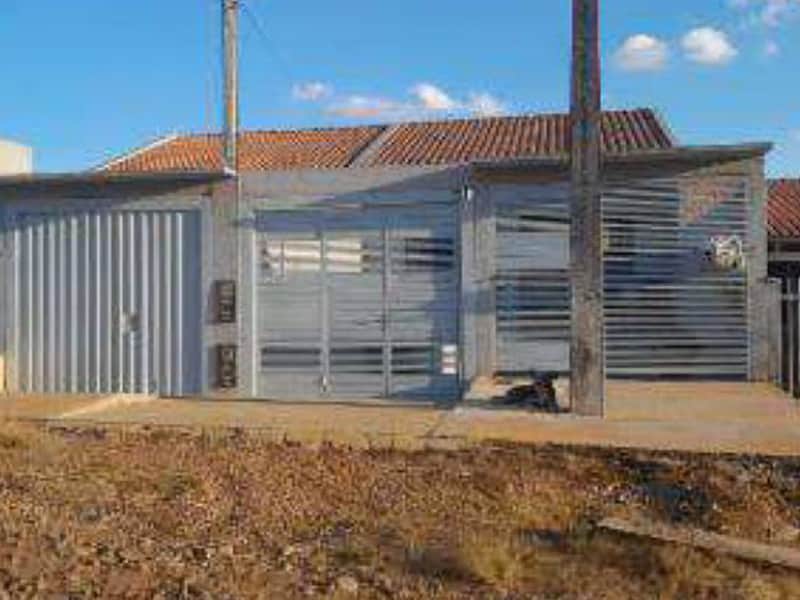 Casa - Ponta Grossa - PR, localizado em Ponta Grossa - PR, bairro Contorno