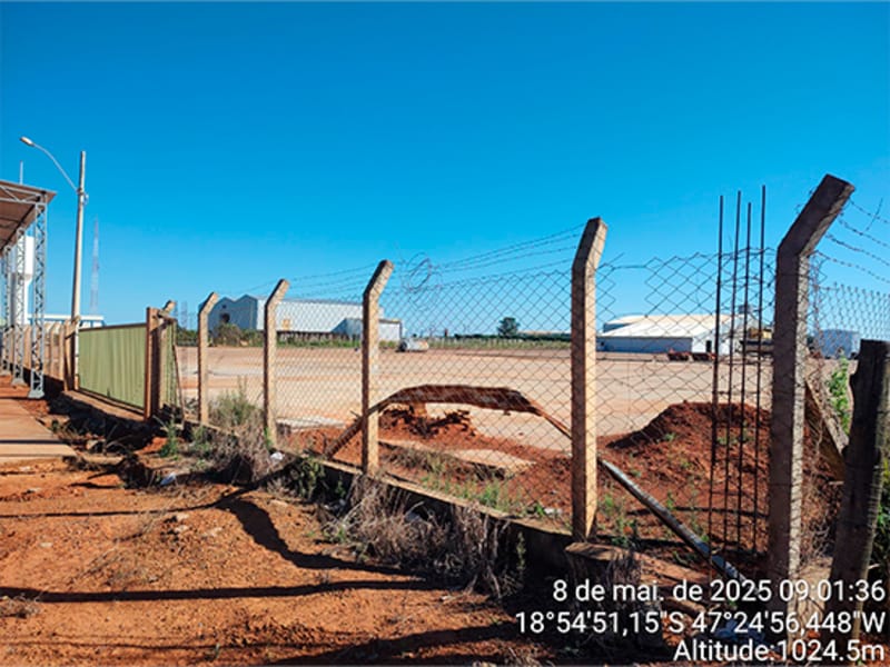Terreno - Monte Carmelo - MG, localizado em Monte Carmelo - MG, bairro Celso Bueno