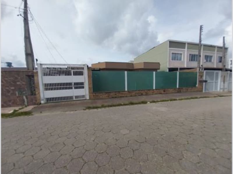 Casa - Camboriú - SC, localizado em Camboriú - SC, bairro São Francisco de Assis
