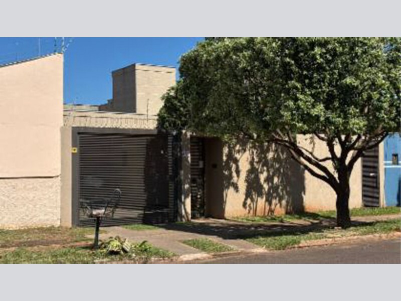 Casa - Campo Grande - MS, localizado em Campo Grande - MS, bairro São Pedro