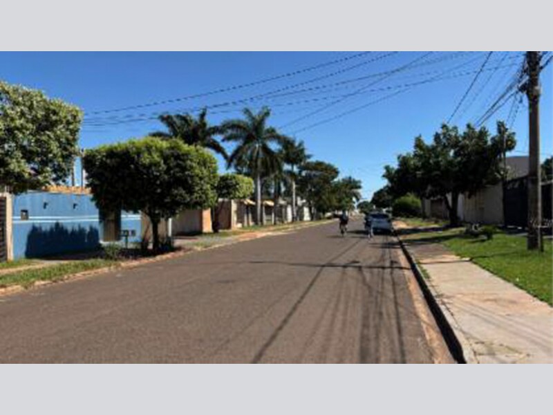 Casa - Campo Grande - MS, localizado em Campo Grande - MS, bairro São Pedro