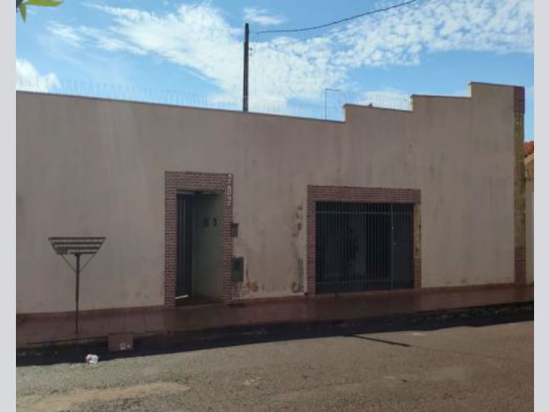 Casa - Guará - SP, localizado em Guará - SP, bairro Vila Santa Luzia