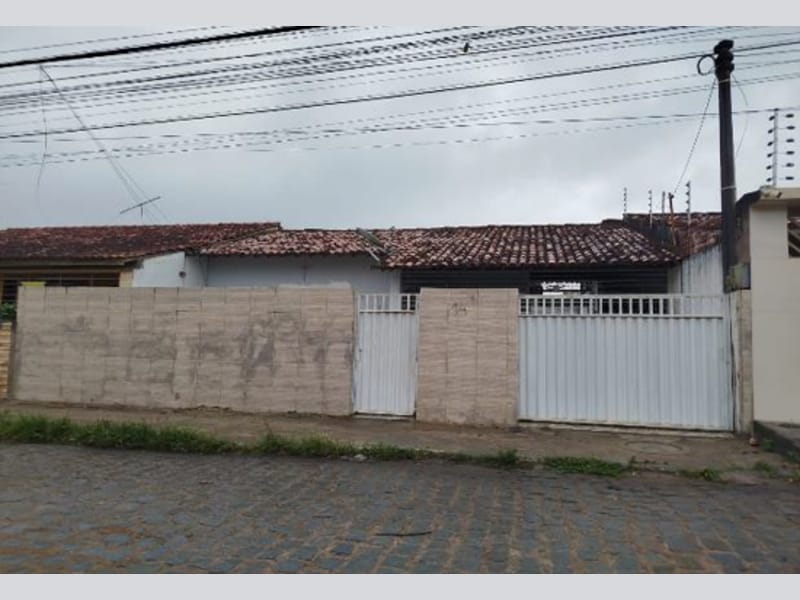 Casa - Gravatá - PE, localizado em Gravatá - PE, bairro Prado