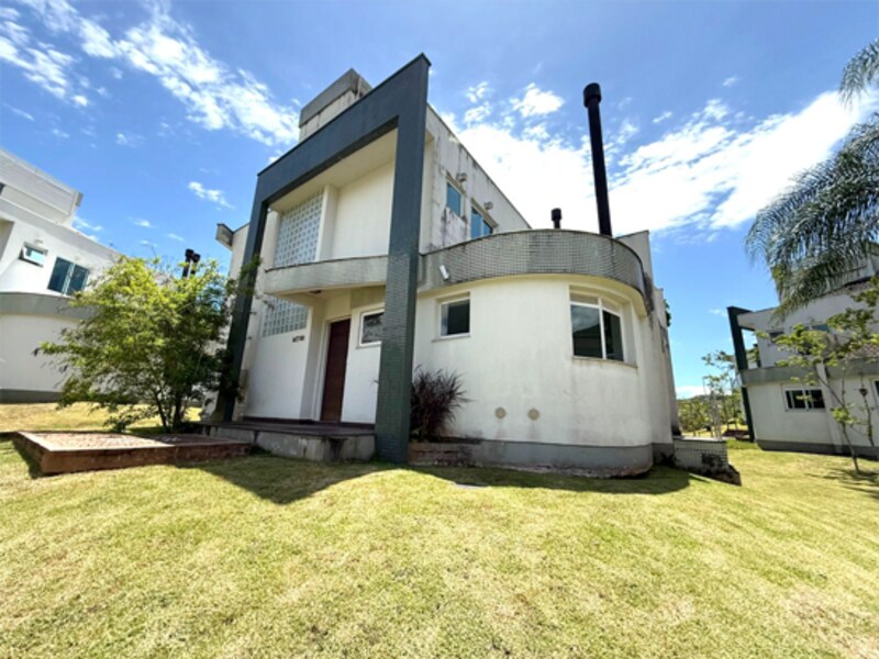 Casa e duas vagas de garagem - Santo Amaro da Imperatriz - SC, localizado em Santo Amaro Da Imperatriz - SC, bairro Vila Mata
