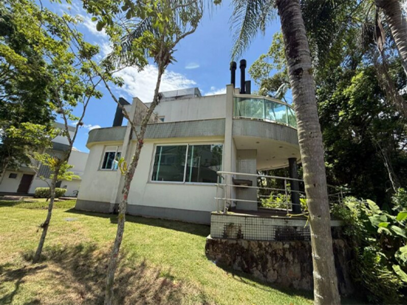 Casa e duas vagas de garagem - Santo Amaro da Imperatriz - SC, localizado em Santo Amaro Da Imperatriz - SC, bairro Vila Mata