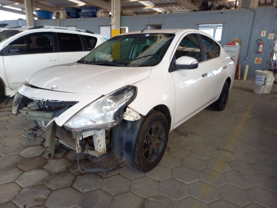 Nissan Versa 16SL CVT 2018 2018 Gas/Alc