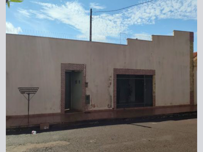 Casa - Guará - SP, localizado em Guará - SP, bairro Vila Santa Luzia