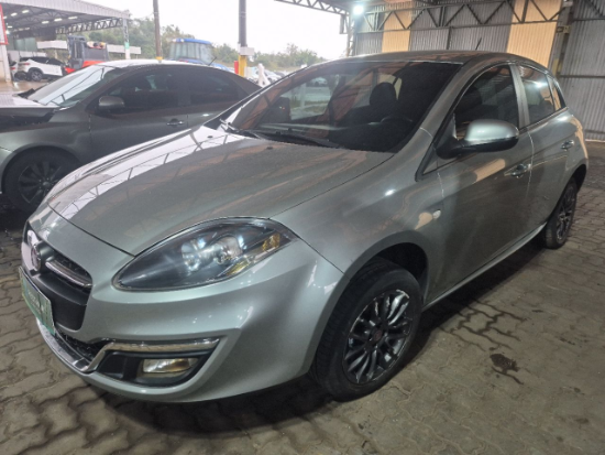 Fiat Bravo ESSENCE 1.8 2015 2016 Gas/Alc