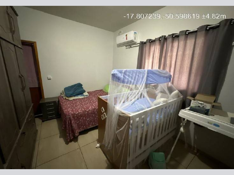 Casa - Santa Helena de Goiás - GO, localizado em Santa Helena De Goiás - GO, bairro Centro
