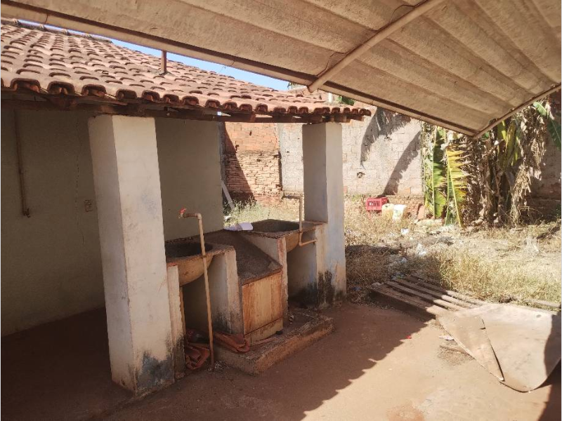 Casa - Ituiutaba - MG, localizado em Ituiutaba - MG, bairro Lagoa Azul Ii