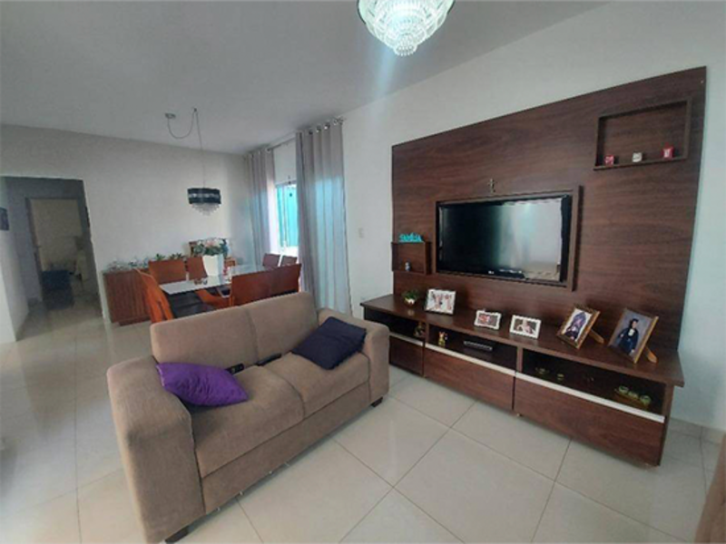 Casa - Uberlândia - MG, localizado em Uberlândia - MG, bairro Jardim das Palmeiras