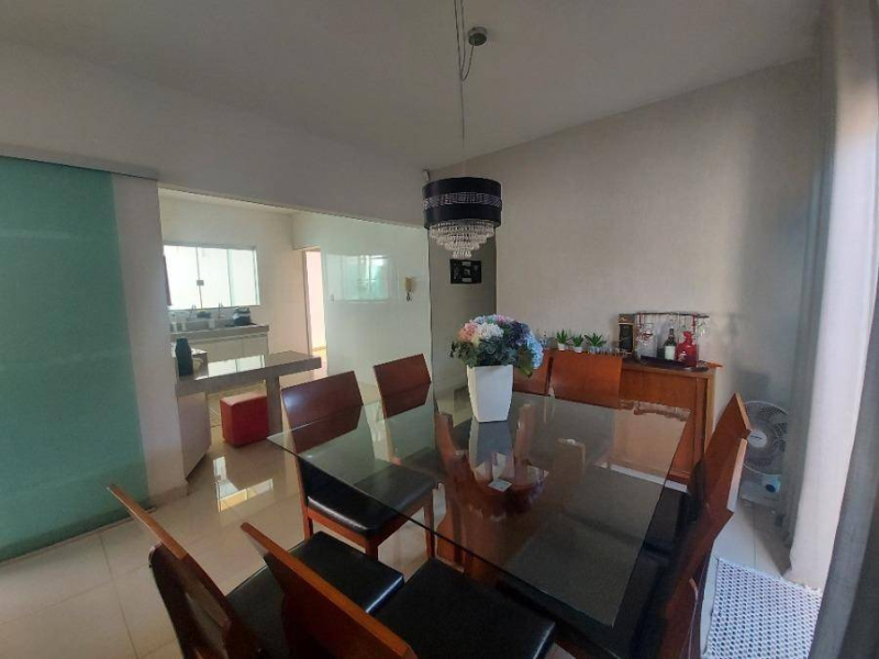 Casa - Uberlândia - MG, localizado em Uberlândia - MG, bairro Jardim das Palmeiras
