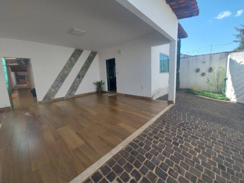 Casa - Uberlândia - MG, localizado em Uberlândia - MG, bairro Jardim das Palmeiras