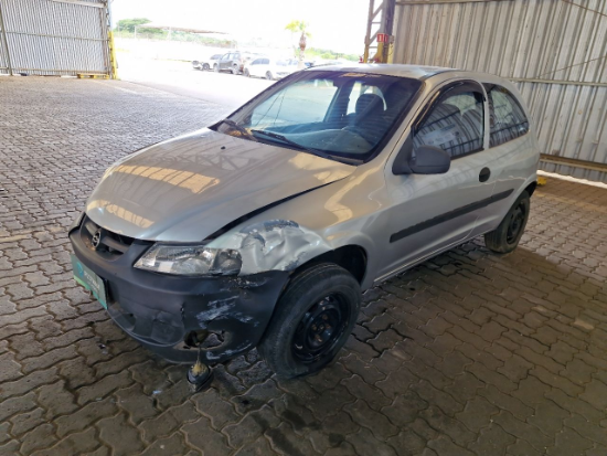 - Sucata Chevrolet Celta 2002 2002 Gasolina Sem Chaves