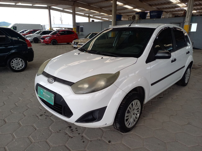 Ford Fiesta 2013 em leilão