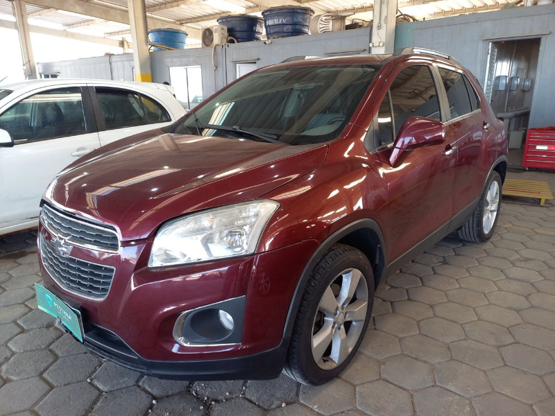 Chevrolet Tracker 2014 em leilão