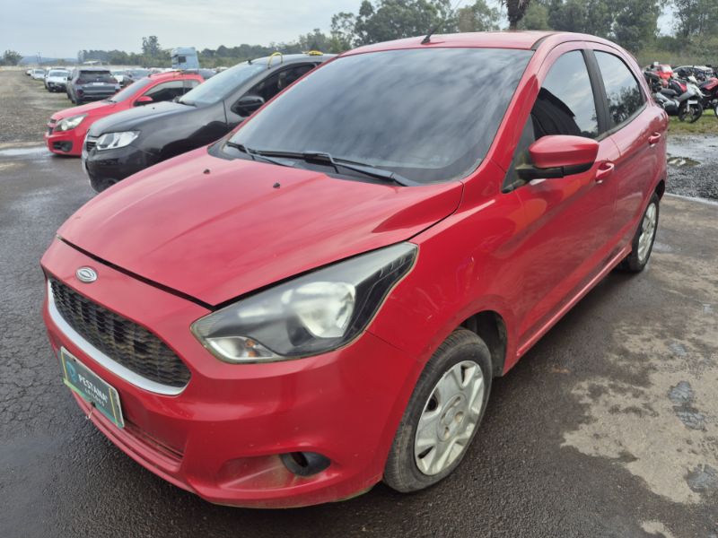 Ford Ka 2015 em leilão