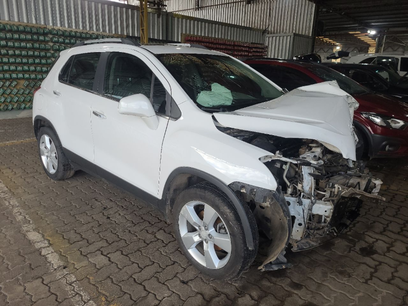 Chevrolet Tracker 2014 em leilão