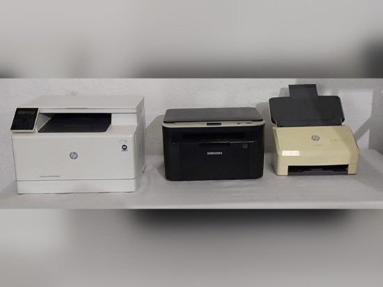 Lote contendo 3 impressoras das marcas HP e Samsung.