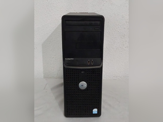 Servidor Dell PowerEdge SC440.