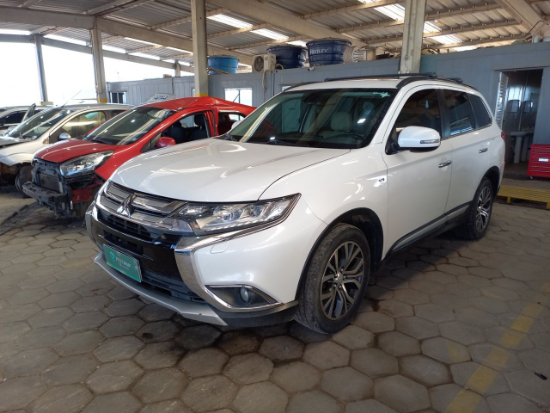 Mitsubishi Outlander 3.0 GT 2015 2016 Gasolina