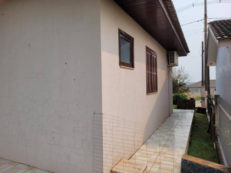 Casa - Lagoa Dos Três Cantos - RS, localizado em Lagoa Dos Três Cantos - RS, bairro Centro