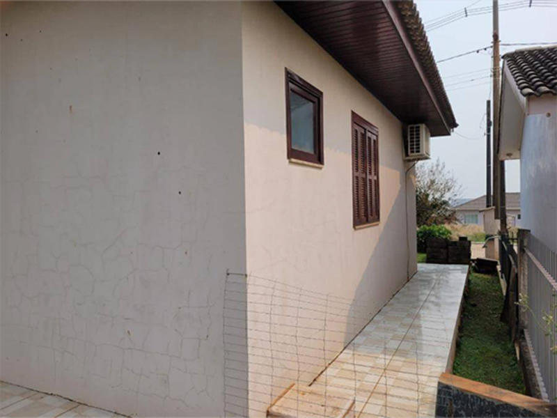 Casa - Lagoa Dos Três Cantos - RS, localizado em Lagoa Dos Três Cantos - RS, bairro Centro