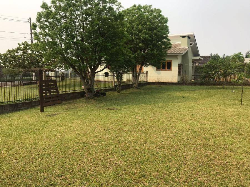 Casa - Lagoa Dos Três Cantos - RS, localizado em Lagoa Dos Três Cantos - RS, bairro Centro