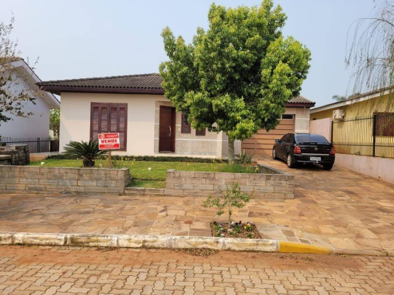 Casa - Lagoa Dos Três Cantos - RS, localizado em Lagoa Dos Três Cantos - RS, bairro Centro