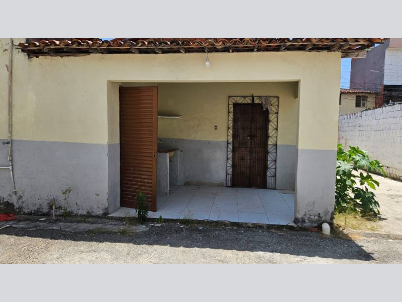 Casa - Fortaleza - CE, localizado em Fortaleza - CE, bairro Guajeru