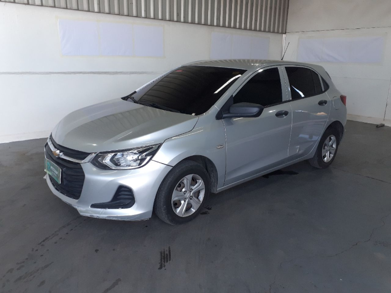 Chevrolet Onix 2022 em leilão