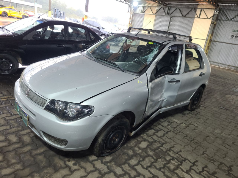 Fiat Palio 2010 em leilão