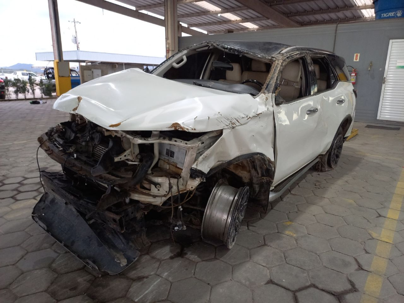 Toyota Hilux - Foto 1