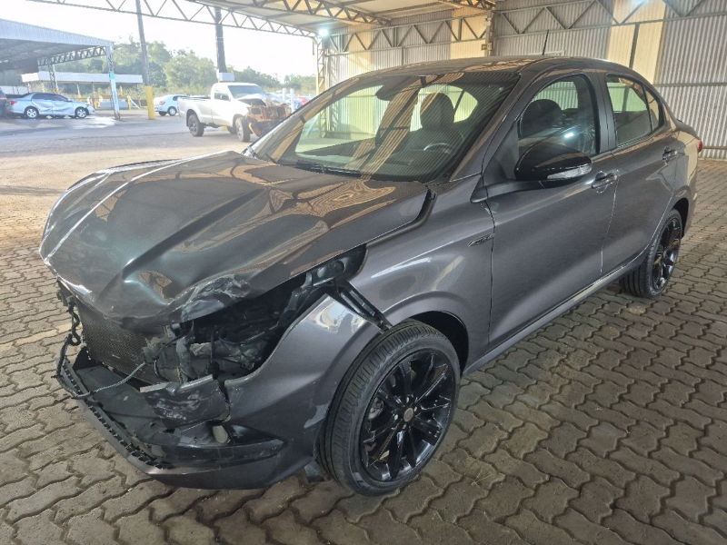 Fiat Cronos - Foto 1