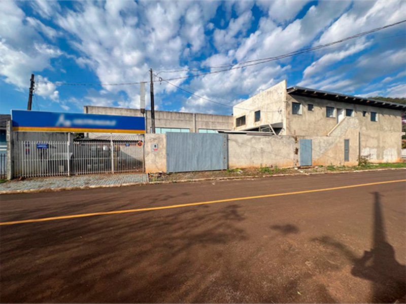 Prédio - Marquinho - PR, localizado em Marquinho - PR, bairro Roziski