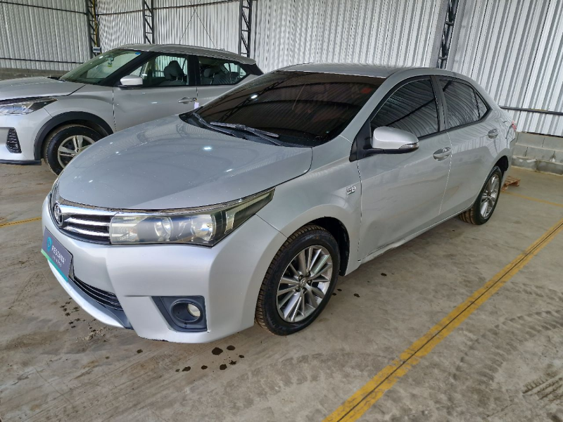 Toyota Corolla 2016 em leilão