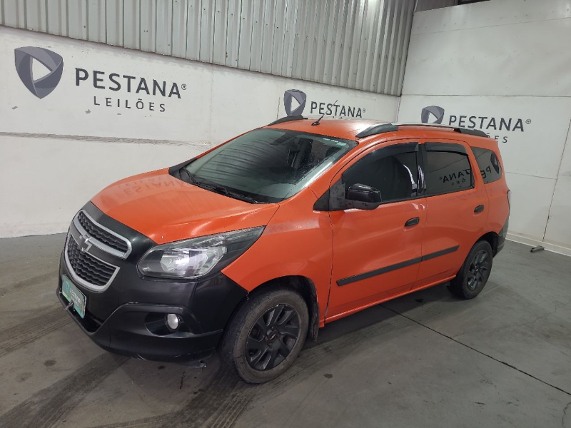 Chevrolet Spin 2018 em leilão — RS
