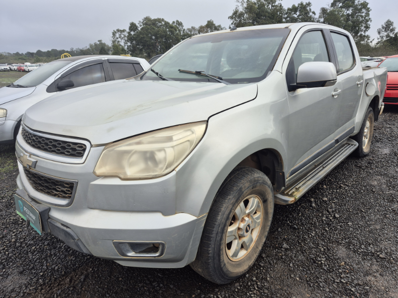 Chevrolet S10 2015 em leilão