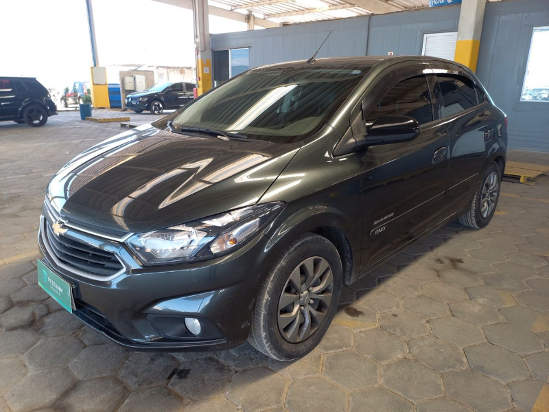 Chevrolet Onix 2019 em leilão