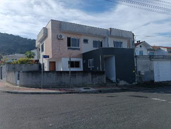 Casa - São José - SC