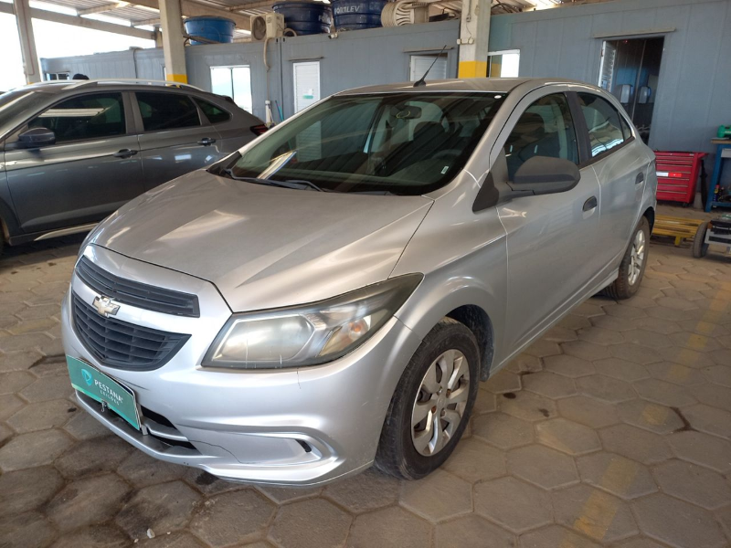 Chevrolet Onix 2019 em leilão