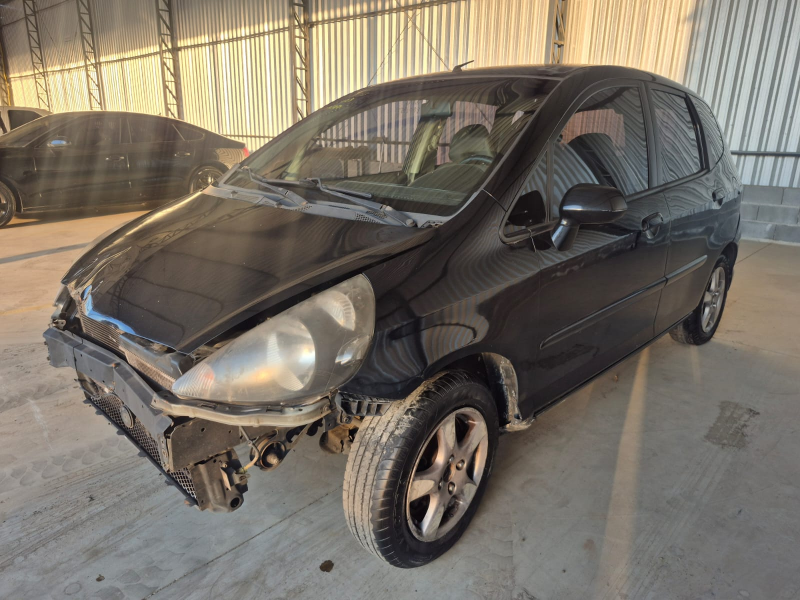 Honda Fit 2008 em leilão