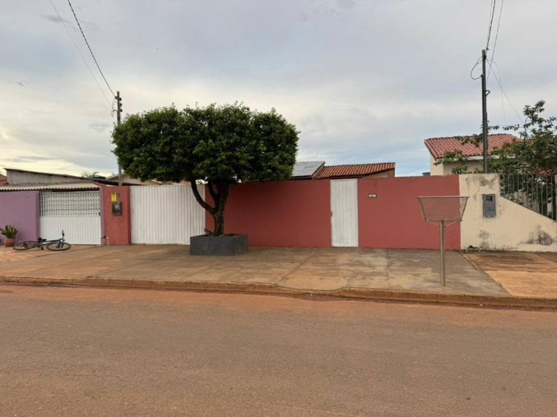 Casa em Leilão em Santo Antônio Do Leste / MT - 181990