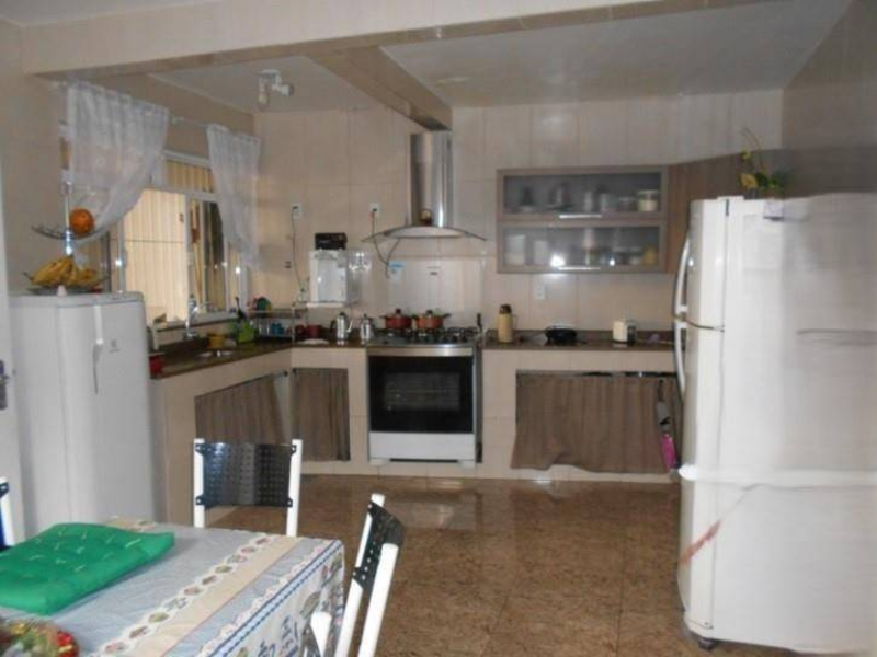 Casa - Duque de Caxias - RJ, localizado em Duque De Caxias - RJ, bairro Jardim 25 de Agosto