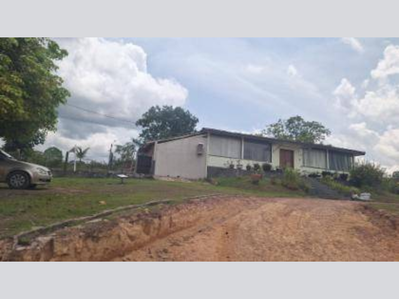 Casa - Presidente Figueiredo - AM, localizado em Presidente Figueiredo - AM