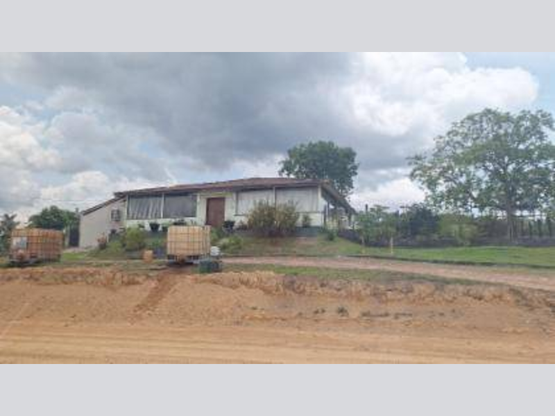 Casa - Presidente Figueiredo - AM, localizado em Presidente Figueiredo - AM