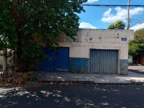 Casa em leilão em Birigui