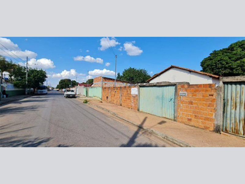 Casa - Urucuia - MG, localizado em Urucuia - MG, bairro Rutilante