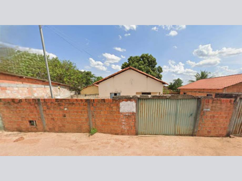Casa - Urucuia - MG, localizado em Urucuia - MG, bairro Rutilante